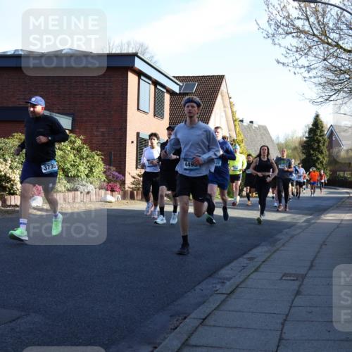 12.04.2026 - 45. Internationalen Wilhelmsburger Insellauf Yannick Fuchs http://msf.ph/oto/9471769 12.04.2026 08:56:33 Laufen 3735, 4493, 31, 3144 meine-sportfotos.de