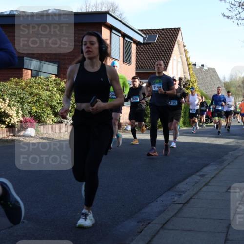 12.04.2026 - 45. Internationalen Wilhelmsburger Insellauf Yannick Fuchs http://msf.ph/oto/9471806 12.04.2026 08:56:36 Laufen 31, 204, 2605, 3144, 4150, 2456, 2456 meine-sportfotos.de