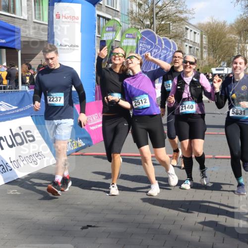 12.04.2026 - 45. Internationalen Wilhelmsburger Insellauf Strokosch-Dieckow http://msf.ph/oto/9471831 12.04.2026 11:28:24 Ziel 2309, 2310, 2237, 2140, 5831, 2511, 2512, 2352 meine-sportfotos.de