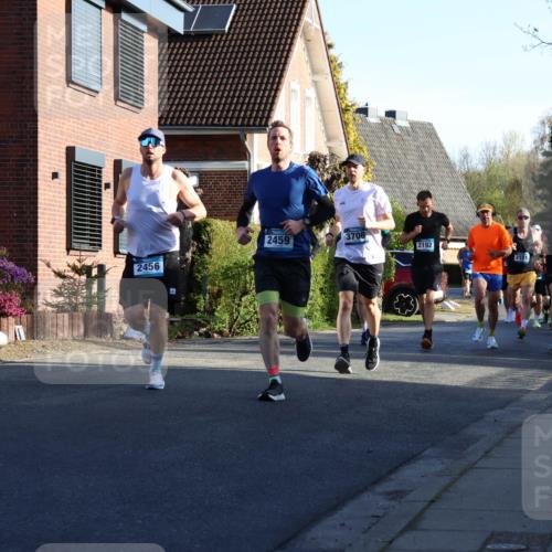 12.04.2026 - 45. Internationalen Wilhelmsburger Insellauf Yannick Fuchs http://msf.ph/oto/9471838 12.04.2026 08:56:39 Laufen 2459, 3708, 2192, 2456, 2181, 4275 meine-sportfotos.de