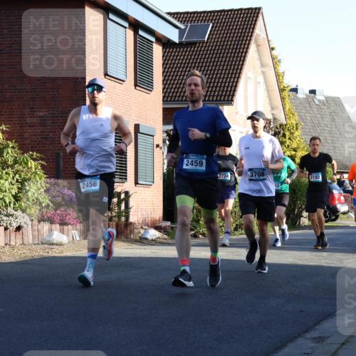 12.04.2026 - 45. Internationalen Wilhelmsburger Insellauf Yannick Fuchs http://msf.ph/oto/9471847 12.04.2026 08:56:39 Laufen 2456, 2459, 2724, 3708, 2192, 13, 21, 4275 meine-sportfotos.de