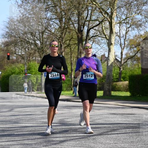 12.04.2026 - 45. Internationalen Wilhelmsburger Insellauf J. Mangold http://msf.ph/oto/9471864 12.04.2026 11:27:53 Ziel 2309, 2310, 2237, 2140, 5831, 2511, 2512, 2352, 3451, 4668, 2297 meine-sportfotos.de