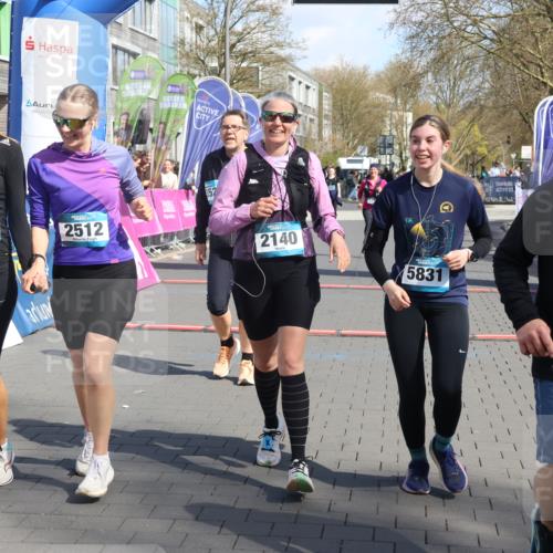 12.04.2026 - 45. Internationalen Wilhelmsburger Insellauf Strokosch-Dieckow http://msf.ph/oto/9471865 12.04.2026 11:28:25 Ziel 2310, 2237, 2140, 5831, 2511, 2512, 2352, 3451 meine-sportfotos.de
