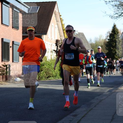 12.04.2026 - 45. Internationalen Wilhelmsburger Insellauf Yannick Fuchs http://msf.ph/oto/9471894 12.04.2026 08:56:43 Laufen 275, 2181, 14, 2940 meine-sportfotos.de