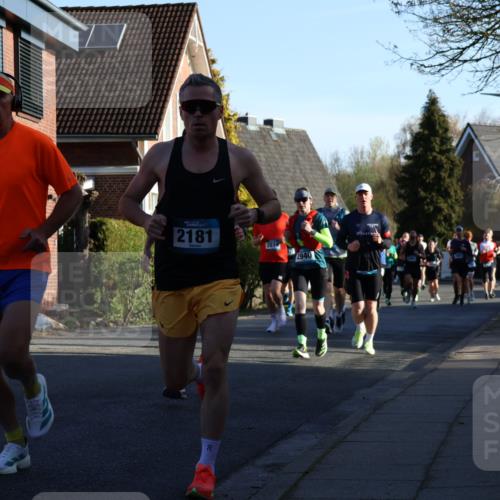 12.04.2026 - 45. Internationalen Wilhelmsburger Insellauf Yannick Fuchs http://msf.ph/oto/9471902 12.04.2026 08:56:44 Laufen 2181, 2614, 2940 meine-sportfotos.de