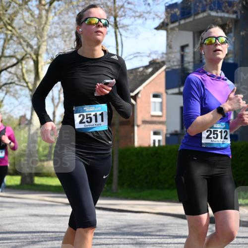 12.04.2026 - 45. Internationalen Wilhelmsburger Insellauf J. Mangold http://msf.ph/oto/9471910 12.04.2026 11:27:54 Ziel 2309, 2310, 2237, 2140, 5831, 2511, 2512, 2352, 3451, 4668, 2297 meine-sportfotos.de