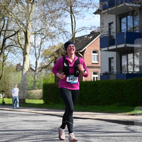 12.04.2026 - 45. Internationalen Wilhelmsburger Insellauf J. Mangold http://msf.ph/oto/9471928 12.04.2026 11:27:56 Ziel 2309, 2310, 2237, 2140, 5831, 2511, 2512, 2352, 3451, 4668, 2297 meine-sportfotos.de
