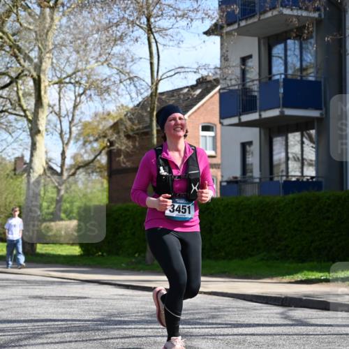 12.04.2026 - 45. Internationalen Wilhelmsburger Insellauf J. Mangold http://msf.ph/oto/9471932 12.04.2026 11:27:56 Ziel 2309, 2310, 2237, 2140, 5831, 2511, 2512, 2352, 3451, 4668, 2297 meine-sportfotos.de