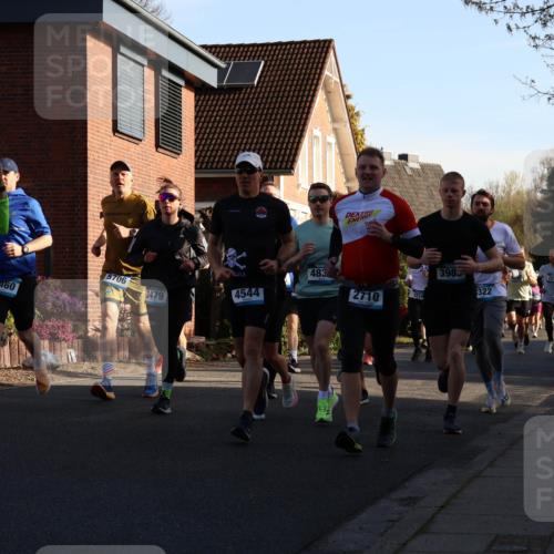 12.04.2026 - 45. Internationalen Wilhelmsburger Insellauf Yannick Fuchs http://msf.ph/oto/9472024 12.04.2026 08:56:54 Laufen 3991, 2460, 5706, 2479, 4544, 483, 2710, 3214, 3983, 322, 2270 meine-sportfotos.de