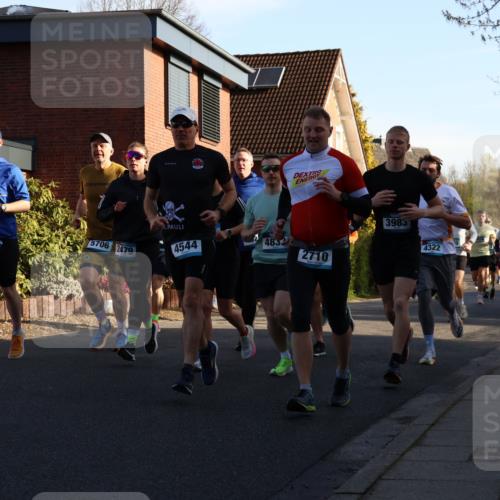 12.04.2026 - 45. Internationalen Wilhelmsburger Insellauf Yannick Fuchs http://msf.ph/oto/9472035 12.04.2026 08:56:55 Laufen 7, 2460, 5706, 2479, 4544, 4833, 2710, 3983, 4322 meine-sportfotos.de