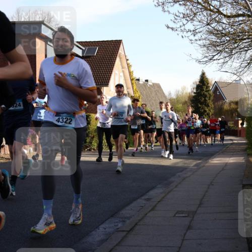 12.04.2026 - 45. Internationalen Wilhelmsburger Insellauf Yannick Fuchs http://msf.ph/oto/9472056 12.04.2026 08:56:57 Laufen 398, 24, 4225, 4322, 670, 2559, 2270, 5279 meine-sportfotos.de