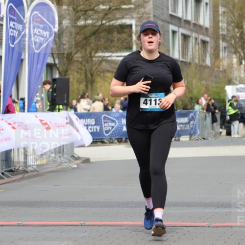 12.04.2026 - 45. Internationalen Wilhelmsburger Insellauf Strokosch-Dieckow http://msf.ph/oto/9472157 12.04.2026 13:36:00 Ziel 3282, 4113 meine-sportfotos.de