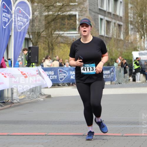 12.04.2026 - 45. Internationalen Wilhelmsburger Insellauf Strokosch-Dieckow http://msf.ph/oto/9472189 12.04.2026 13:36:00 Ziel 3282, 4113 meine-sportfotos.de