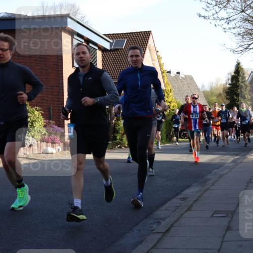 12.04.2026 - 45. Internationalen Wilhelmsburger Insellauf Yannick Fuchs http://msf.ph/oto/9472310 12.04.2026 08:57:17 Laufen 3558, 12, 4163, 5609 meine-sportfotos.de
