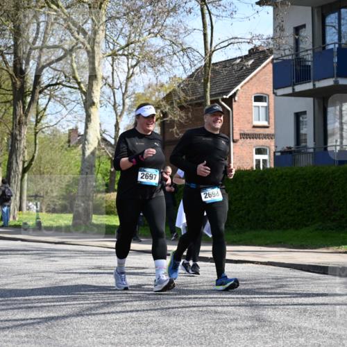 12.04.2026 - 45. Internationalen Wilhelmsburger Insellauf J. Mangold http://msf.ph/oto/9472445 12.04.2026 11:30:00 Ziel 3839, 2697, 2698, 2476, 2498, 4737 meine-sportfotos.de