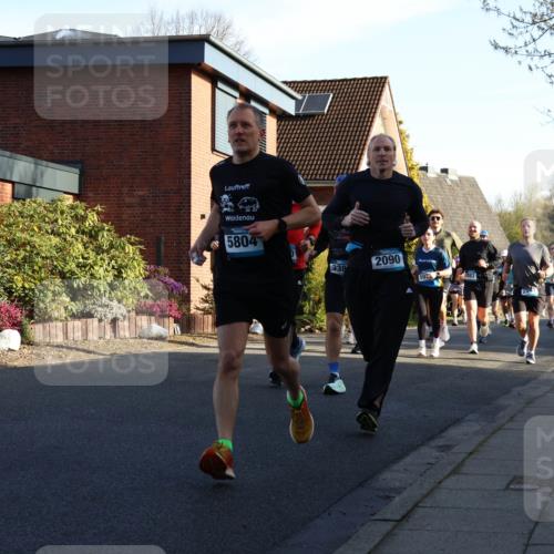 12.04.2026 - 45. Internationalen Wilhelmsburger Insellauf Yannick Fuchs http://msf.ph/oto/9472449 12.04.2026 08:57:27 Laufen 5804, 338, 2090, 502 meine-sportfotos.de