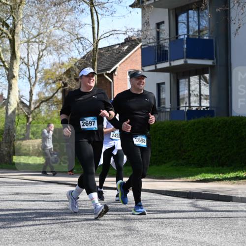 12.04.2026 - 45. Internationalen Wilhelmsburger Insellauf J. Mangold http://msf.ph/oto/9472457 12.04.2026 11:30:00 Ziel 3839, 2697, 2698, 2476, 2498, 4737 meine-sportfotos.de