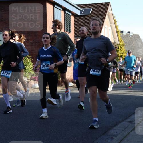12.04.2026 - 45. Internationalen Wilhelmsburger Insellauf Yannick Fuchs http://msf.ph/oto/9472488 12.04.2026 08:57:30 Laufen 3779, 5038, 4640, 2547, 3666, 4706, 446 meine-sportfotos.de