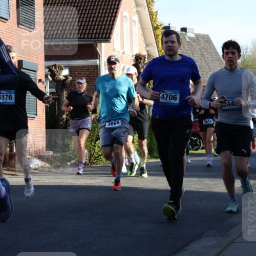 12.04.2026 - 45. Internationalen Wilhelmsburger Insellauf Yannick Fuchs http://msf.ph/oto/9472509 12.04.2026 08:57:32 Laufen 4655, 4976, 3666, 4706, 3516, 244, 5415, 202 meine-sportfotos.de