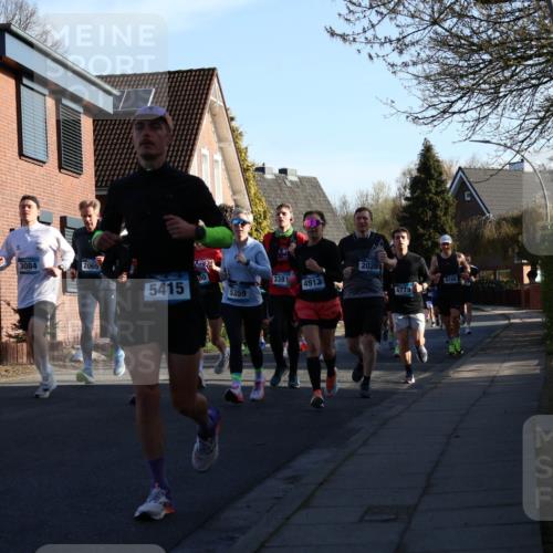 12.04.2026 - 45. Internationalen Wilhelmsburger Insellauf Yannick Fuchs http://msf.ph/oto/9472551 12.04.2026 08:57:36 Laufen 369, 2039, 3084, 2065, 5415, 2020, 80, 3381, 4913, 4108, 5359, 4779 meine-sportfotos.de