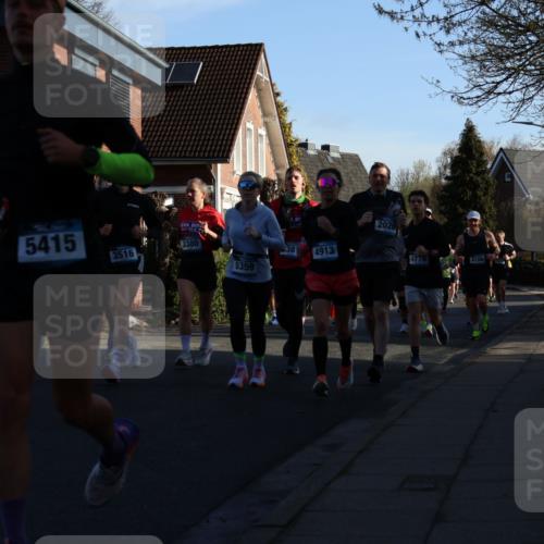 12.04.2026 - 45. Internationalen Wilhelmsburger Insellauf Yannick Fuchs http://msf.ph/oto/9472558 12.04.2026 08:57:36 Laufen 2039, 5415, 3516, 3380, 2020, 381, 4913, 5359, 4779, 4108 meine-sportfotos.de