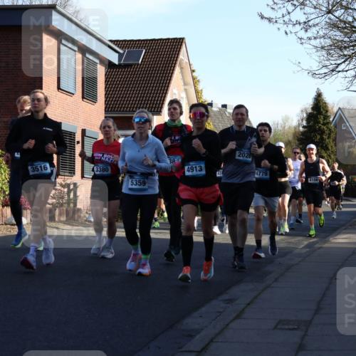 12.04.2026 - 45. Internationalen Wilhelmsburger Insellauf Yannick Fuchs http://msf.ph/oto/9472565 12.04.2026 08:57:37 Laufen 308, 3516, 3380, 5359, 38, 4913, 431, 2020, 4779, 4108 meine-sportfotos.de