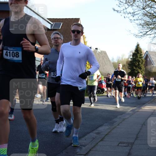 12.04.2026 - 45. Internationalen Wilhelmsburger Insellauf Yannick Fuchs http://msf.ph/oto/9472633 12.04.2026 08:57:42 Laufen 5441, 4108, 4349, 32, 5731, 4871 meine-sportfotos.de