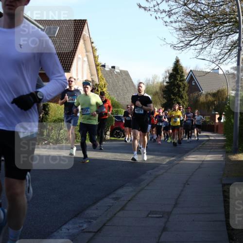 12.04.2026 - 45. Internationalen Wilhelmsburger Insellauf Yannick Fuchs http://msf.ph/oto/9472640 12.04.2026 08:57:42 Laufen 3563, 5731, 4871 meine-sportfotos.de