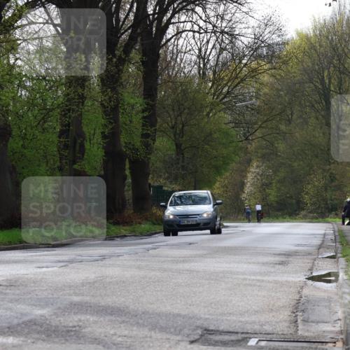 12.04.2026 - 45. Internationalen Wilhelmsburger Insellauf Yannick Fuchs http://msf.ph/oto/9472657 12.04.2026 09:44:24 Laufen 293 meine-sportfotos.de
