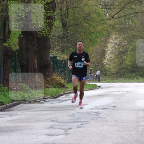 12.04.2026 - 45. Internationalen Wilhelmsburger Insellauf Yannick Fuchs http://msf.ph/oto/9472674 12.04.2026 09:57:00 Laufen 2, 5293 meine-sportfotos.de