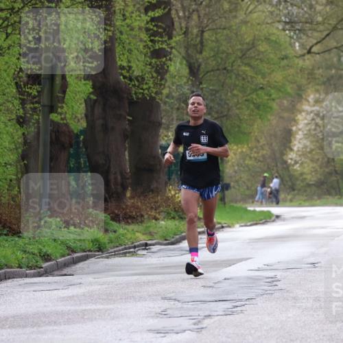 12.04.2026 - 45. Internationalen Wilhelmsburger Insellauf Yannick Fuchs http://msf.ph/oto/9472681 12.04.2026 09:57:01 Laufen  meine-sportfotos.de
