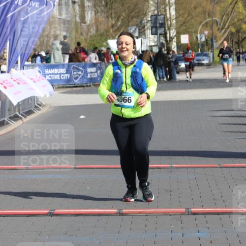12.04.2026 - 45. Internationalen Wilhelmsburger Insellauf Strokosch-Dieckow http://msf.ph/oto/9472702 12.04.2026 11:29:47 Ziel 4066 meine-sportfotos.de
