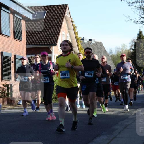 12.04.2026 - 45. Internationalen Wilhelmsburger Insellauf Yannick Fuchs http://msf.ph/oto/9472729 12.04.2026 08:57:48 Laufen 4629, 5347, 4634, 4501, 5489, 0, 357, 3171, 5416, 2632 meine-sportfotos.de