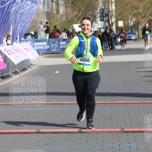12.04.2026 - 45. Internationalen Wilhelmsburger Insellauf Strokosch-Dieckow http://msf.ph/oto/9472750 12.04.2026 11:29:47 Ziel 4066 meine-sportfotos.de