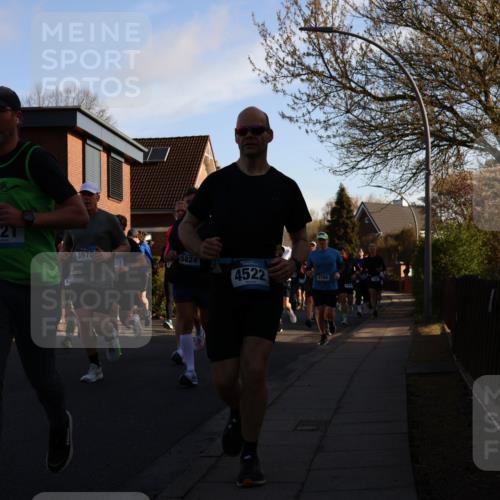 12.04.2026 - 45. Internationalen Wilhelmsburger Insellauf Yannick Fuchs http://msf.ph/oto/9472882 12.04.2026 08:57:57 Laufen 0, 3, 4172, 252, 3978, 507, 5824, 4522, 3706 meine-sportfotos.de