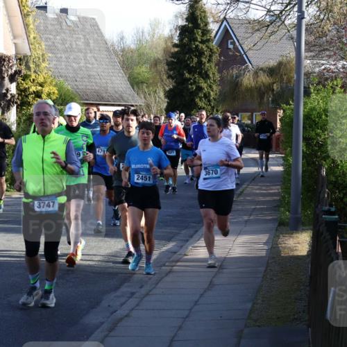 12.04.2026 - 45. Internationalen Wilhelmsburger Insellauf Yannick Fuchs http://msf.ph/oto/9472995 12.04.2026 08:58:05 Laufen 5822, 635, 3747, 4791, 2, 2451, 5511, 3670, 4787 meine-sportfotos.de