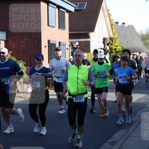 12.04.2026 - 45. Internationalen Wilhelmsburger Insellauf Yannick Fuchs http://msf.ph/oto/9473016 12.04.2026 08:58:06 Laufen 000, 33, 5041, 2635, 5950, 3747, 2649, 47, 3670, 2451 meine-sportfotos.de