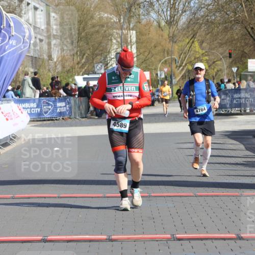 12.04.2026 - 45. Internationalen Wilhelmsburger Insellauf Strokosch-Dieckow http://msf.ph/oto/9473050 12.04.2026 11:30:11 Ziel 4589, 4784 meine-sportfotos.de