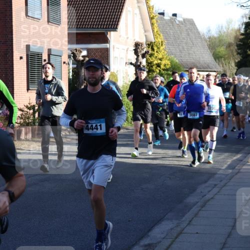 12.04.2026 - 45. Internationalen Wilhelmsburger Insellauf Yannick Fuchs http://msf.ph/oto/9473058 12.04.2026 08:58:09 Laufen 4441, 551, 3087, 4787, 2104, 2656, 2656, 3230 meine-sportfotos.de