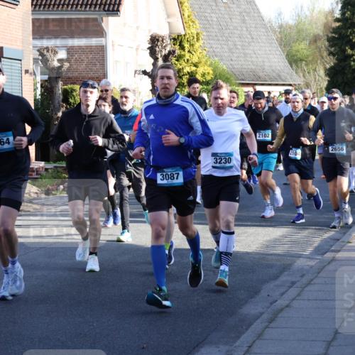 12.04.2026 - 45. Internationalen Wilhelmsburger Insellauf Yannick Fuchs http://msf.ph/oto/9473077 12.04.2026 08:58:10 Laufen 4264, 5567, 3230, 3087, 2102, 4787, 2656, 2104 meine-sportfotos.de