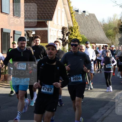 12.04.2026 - 45. Internationalen Wilhelmsburger Insellauf Yannick Fuchs http://msf.ph/oto/9473123 12.04.2026 08:58:13 Laufen 77, 5299, 2102, 4787, 2656, 2189, 5647, 2323, 5817 meine-sportfotos.de