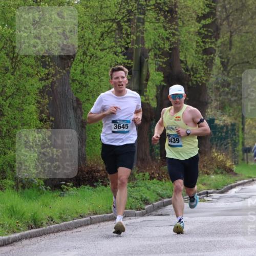 12.04.2026 - 45. Internationalen Wilhelmsburger Insellauf Yannick Fuchs http://msf.ph/oto/9473184 12.04.2026 09:59:41 Laufen 3645, 5439 meine-sportfotos.de
