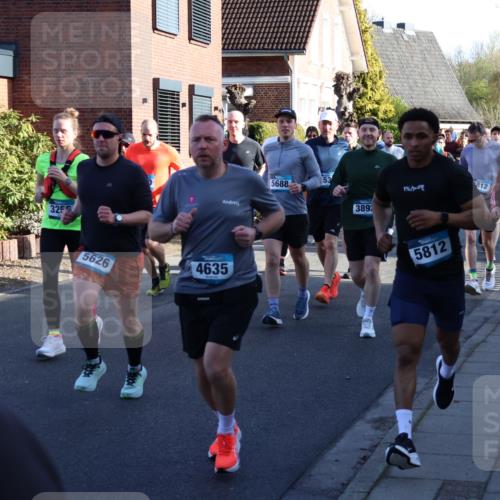 12.04.2026 - 45. Internationalen Wilhelmsburger Insellauf Yannick Fuchs http://msf.ph/oto/9473201 12.04.2026 08:58:18 Laufen 3450, 3255, 5626, 4635, 5688, 389, 1, 17, 09, 812, 5811, 5812 meine-sportfotos.de