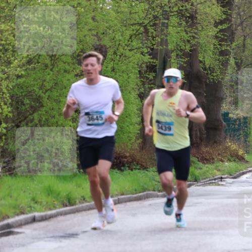 12.04.2026 - 45. Internationalen Wilhelmsburger Insellauf Yannick Fuchs http://msf.ph/oto/9473203 12.04.2026 09:59:42 Laufen 3645, 5439 meine-sportfotos.de