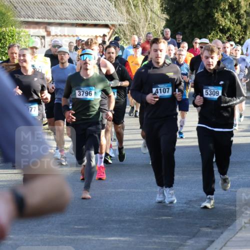 12.04.2026 - 45. Internationalen Wilhelmsburger Insellauf Yannick Fuchs http://msf.ph/oto/9473226 12.04.2026 08:58:21 Laufen 977, 2, 4107, 3796, 5309, 311 meine-sportfotos.de