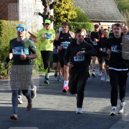 12.04.2026 - 45. Internationalen Wilhelmsburger Insellauf Yannick Fuchs http://msf.ph/oto/9473285 12.04.2026 08:58:25 Laufen 582, 3796, 2921, 9306, 4107, 660, 249, 53, 3227, 4755 meine-sportfotos.de