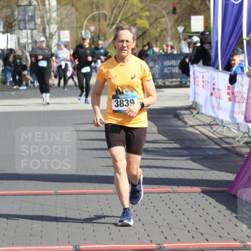 12.04.2026 - 45. Internationalen Wilhelmsburger Insellauf Strokosch-Dieckow http://msf.ph/oto/9473328 12.04.2026 11:30:26 Ziel 3839 meine-sportfotos.de