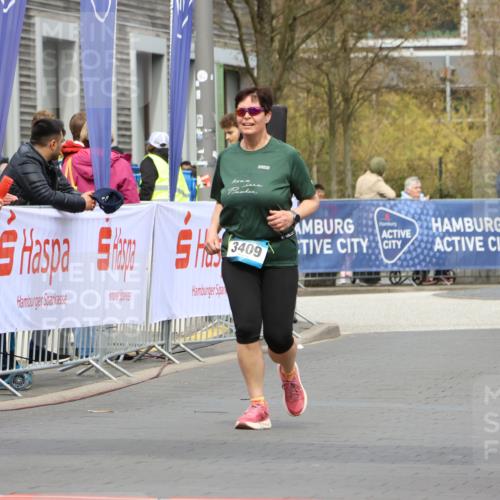 12.04.2026 - 45. Internationalen Wilhelmsburger Insellauf Strokosch-Dieckow http://msf.ph/oto/9473351 12.04.2026 13:34:45 Ziel 3409 meine-sportfotos.de