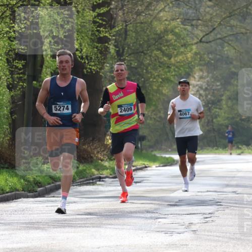 12.04.2026 - 45. Internationalen Wilhelmsburger Insellauf Yannick Fuchs http://msf.ph/oto/9473359 12.04.2026 10:01:04 Laufen 5274, 2409, 4067 meine-sportfotos.de