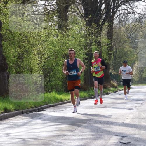 12.04.2026 - 45. Internationalen Wilhelmsburger Insellauf Yannick Fuchs http://msf.ph/oto/9473379 12.04.2026 10:01:06 Laufen 5274, 2409, 4067 meine-sportfotos.de